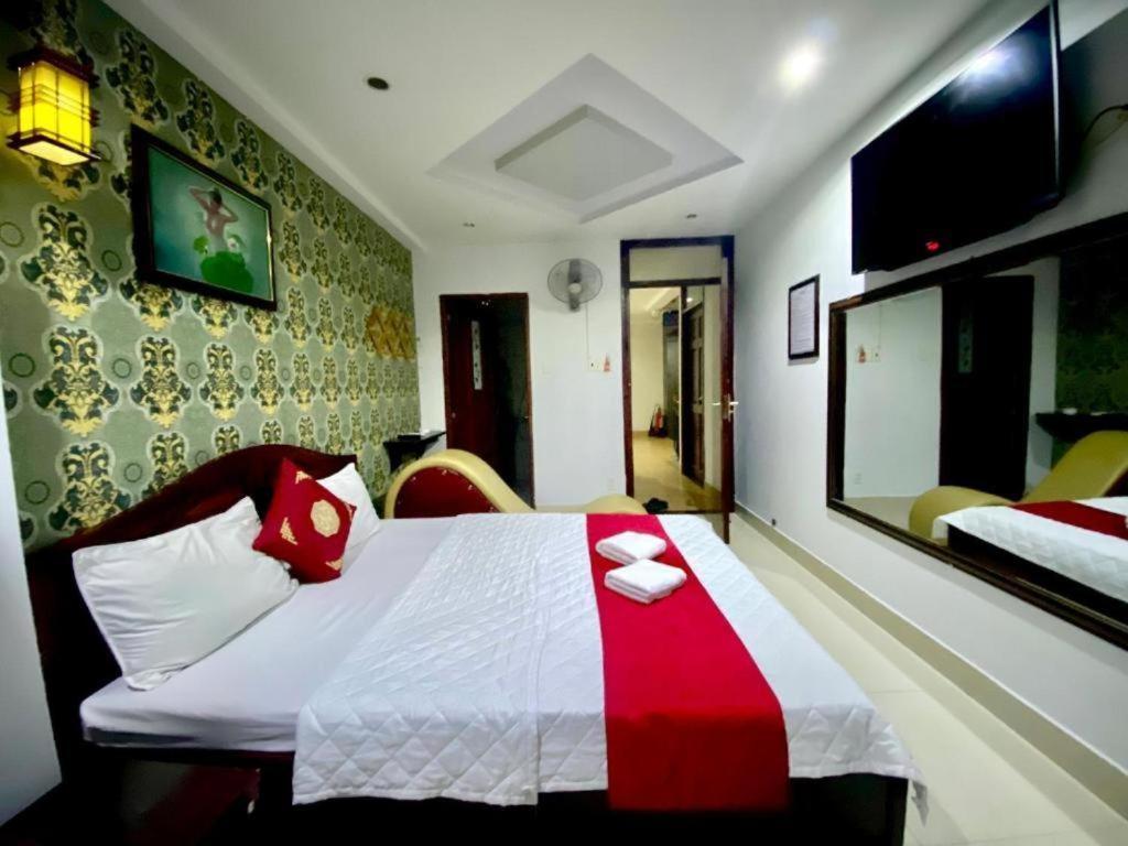 הו צ'י מין סיטי Hotel Phuong Nam מראה חיצוני תמונה