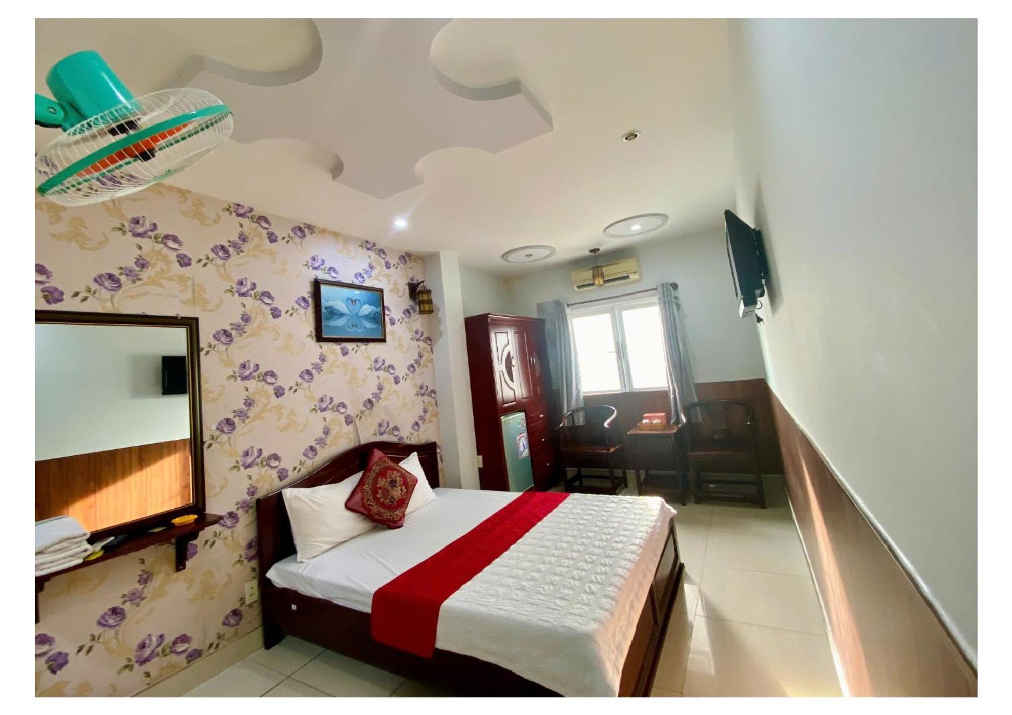 הו צ'י מין סיטי Hotel Phuong Nam מראה חיצוני תמונה